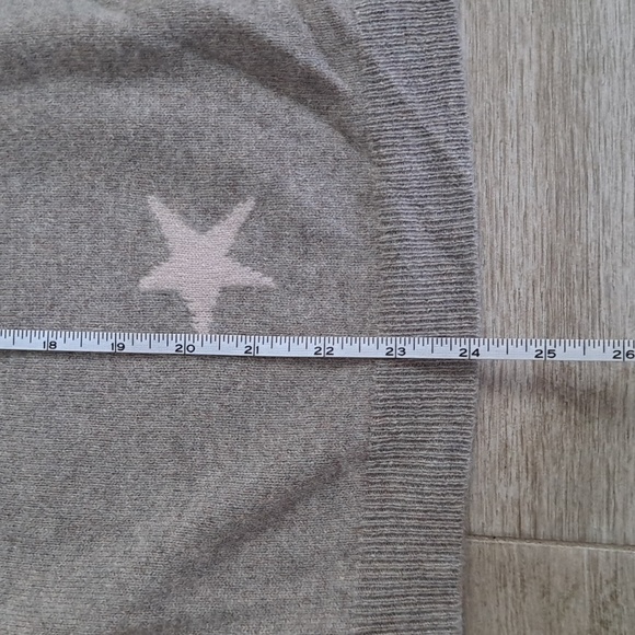 NWOT Cynthia Rowley cashmere sweater - Picture 8 of 16